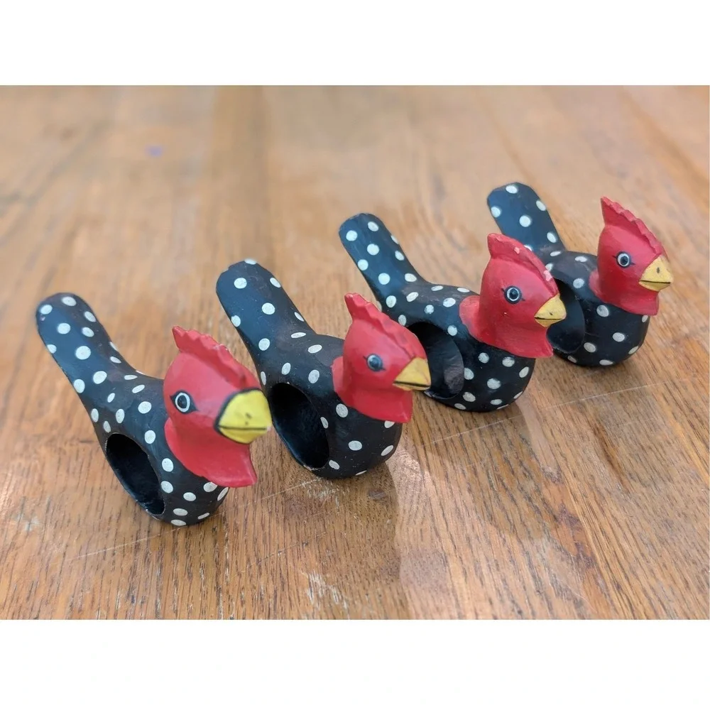 Vintage‎ Hand Painted Wooden Chicken Napkin Rings 4 Black Polka Dot Folk Art